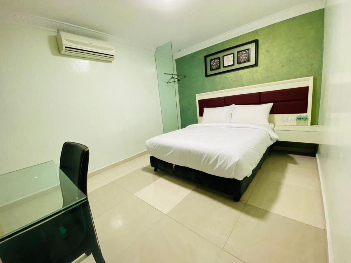 Surya Boutique Hotel Klang Exterior foto